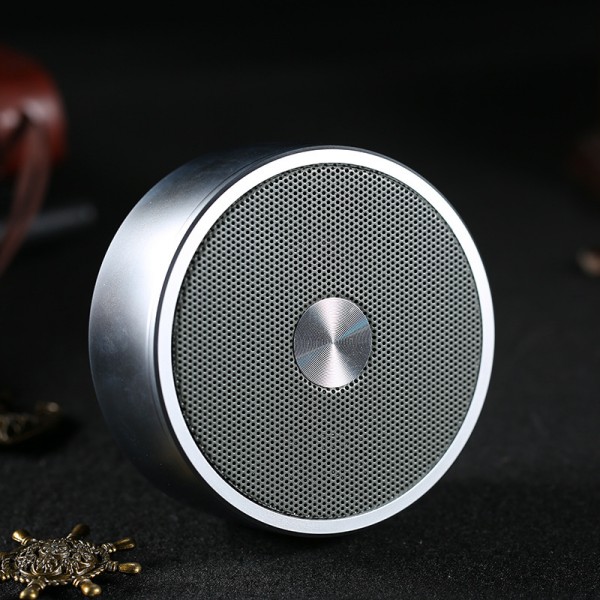 Pluggable USB Speaker German Steel Cannon Wireless Bluetooth Metal Speaker Card Insertion Sound Lossless Music Player